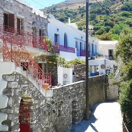 Holiday home Traditional Family House, Ground Floor With Yard